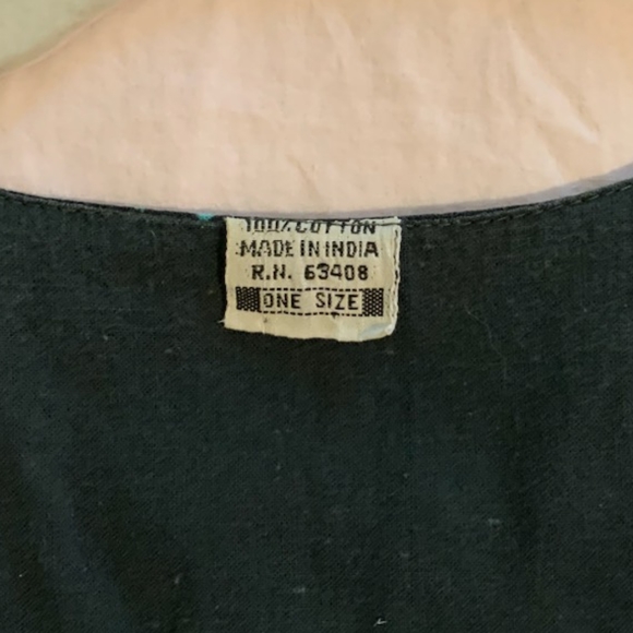 Made in India women's vest one size fits all. Pretty design on indigo blue blk - Picture 2 of 3